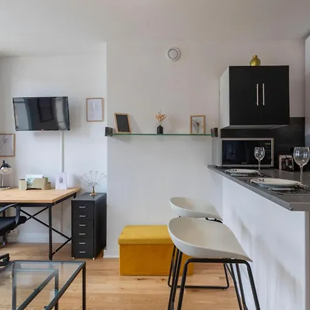 Apartment Coeur De Fontainebleau: Confort, Calme & Debit *