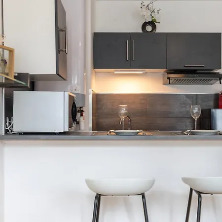 Apartamento Coeur De Fontainebleau: Confort, Calme & Debit