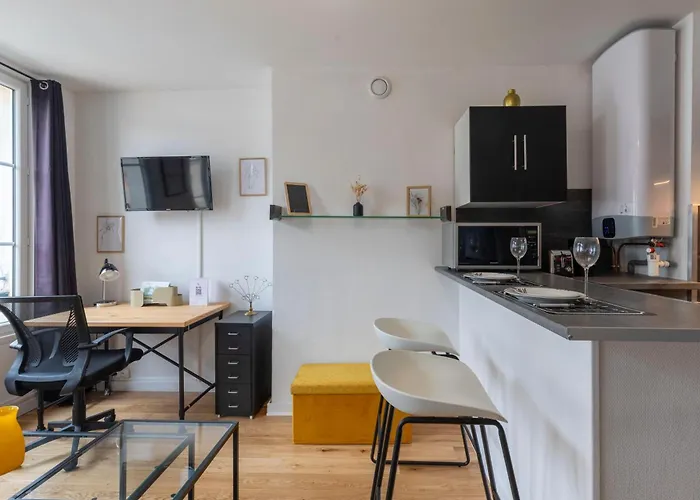Appartement Cœur De Fontainebleau: Confort, Calme&haut Débit *