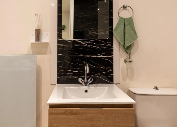 Appartement Cœur De Fontainebleau: Confort, Calme&haut Débit *