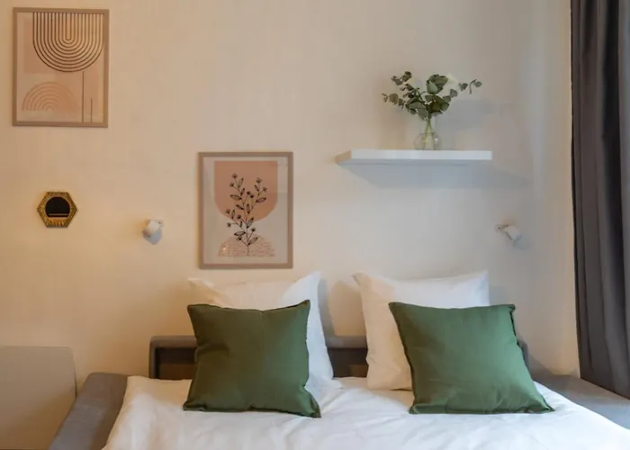 Appartement Cœur De Fontainebleau: Confort, Calme&haut Débit *